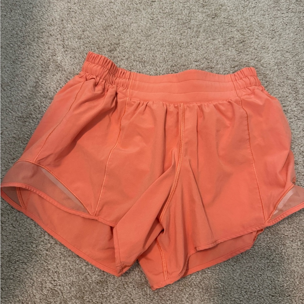 lululemon athletica Orange Hotty Hot Low rise Shorts 4”